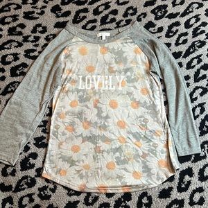 Delia’s lovely baseball tee